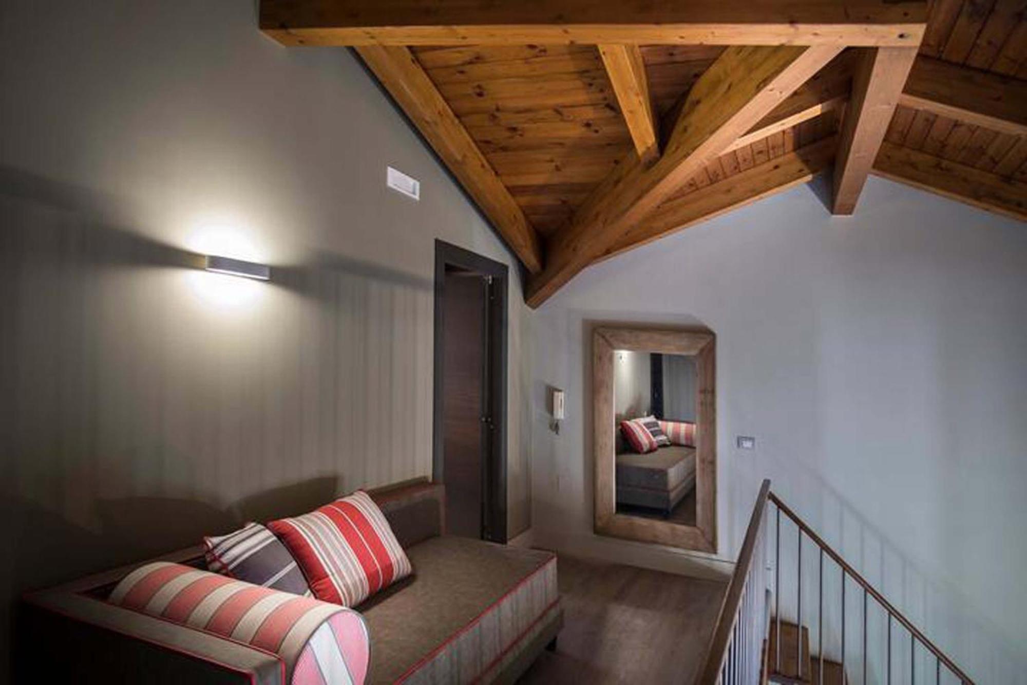 Amore Rentals - Appartamento Felice Sorrento Bagian luar foto